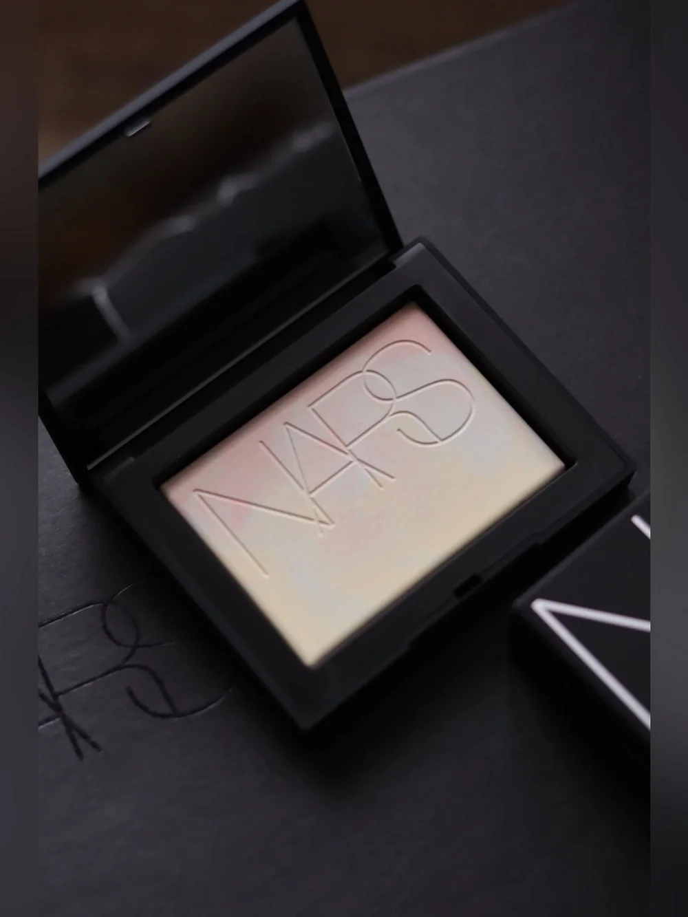 NARS • Light Reflecting Prismatic Pressed Powder in Aurora • New in Box